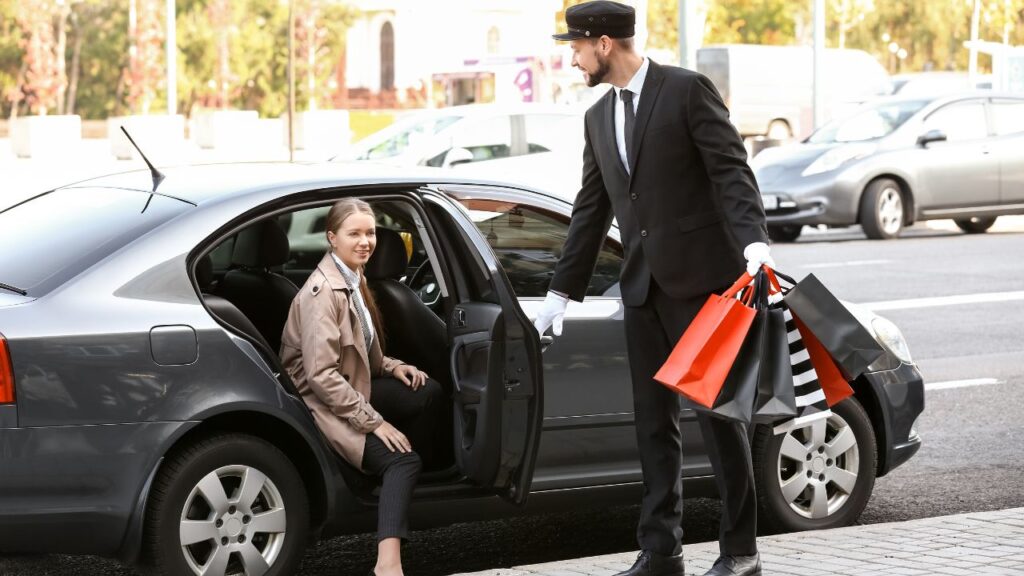 How to Hire a Chauffeur in Melbourne